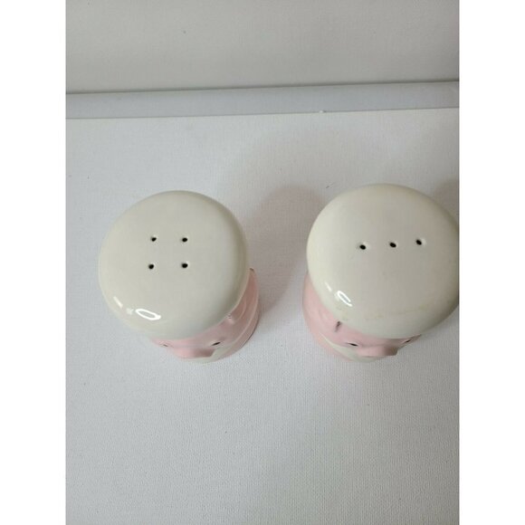 VINTAGE Ceramic Pig Chefs Salt And Pepper Shakers Set Pink White Made In Japan - Picture 2 of 6
